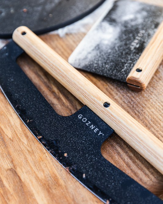 dough-cutter-black